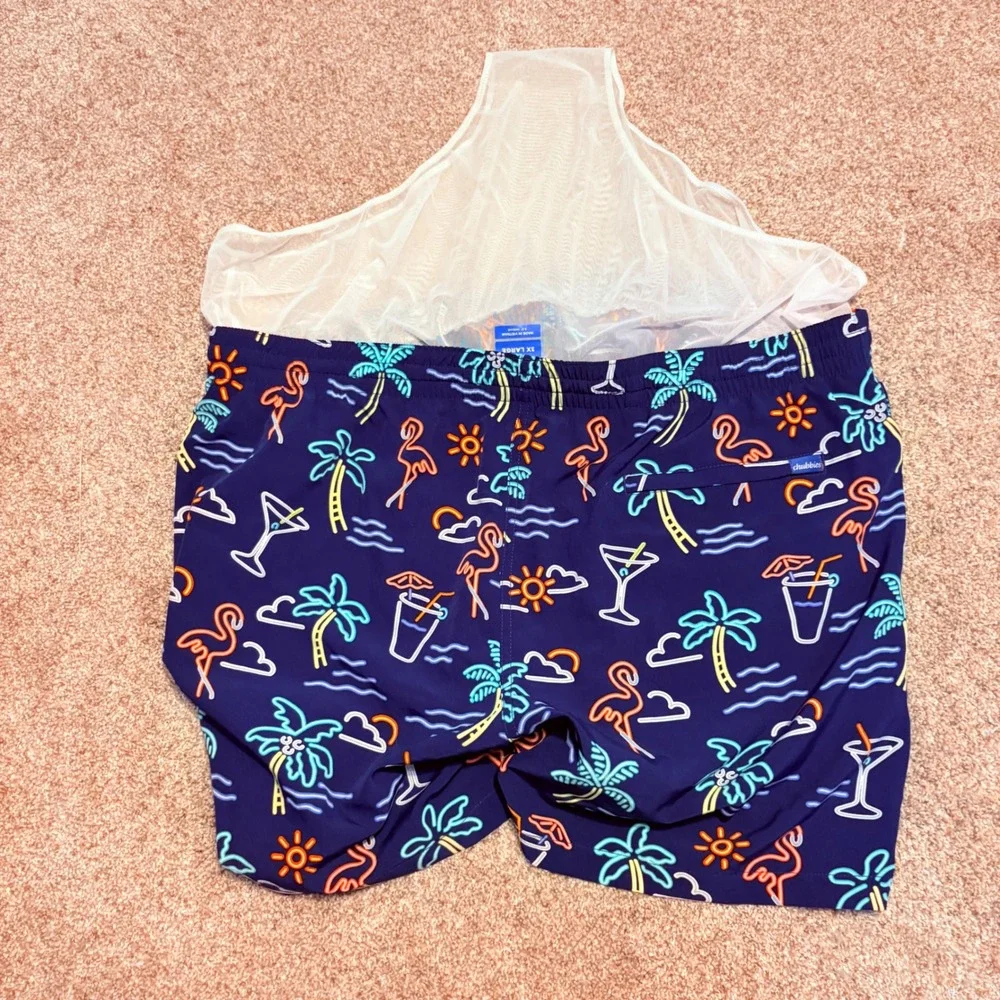 Chubbies Swim Trunks Mens 3XL Navy Neon Flamingo Palm Tree 5.5